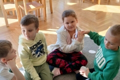 3c89b0a6-f67b-485c-9b74-32e08c74cff7