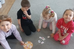 7ce6244a-78e3-42b9-bda3-3ca59c7d0fcd