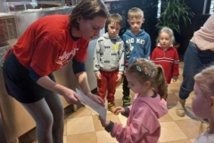 26b0b1ad-8bf6-40c7-b837-5b417e2bce01