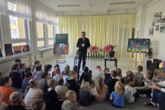 6f7c8653-0f89-4bf2-aa2e-9d91084495c9