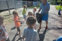 b75a3b5a-1f8b-43bd-bb8f-568c164d4954