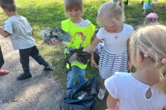 cd4af315-745f-4d03-bd18-b479095163ad